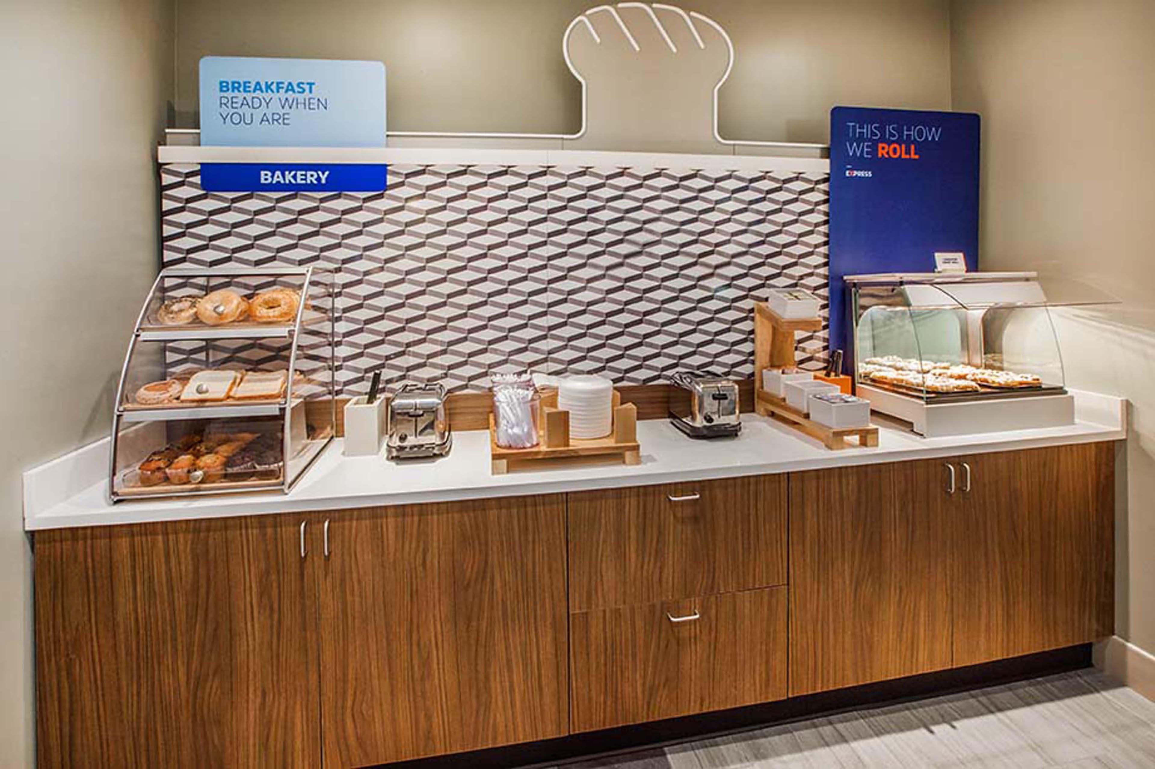 Holiday Inn Express & Suites Caryville By Ihg Eksteriør billede